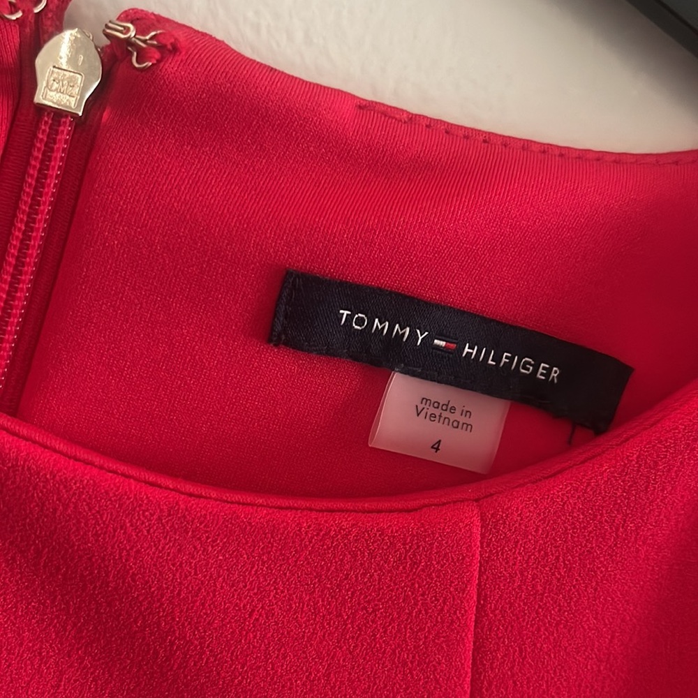 Dress - Picture 2 of 3